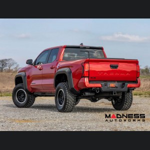 Toyota Tacoma Lift Kit - 3.5" - N3 Shocks - Rough Country